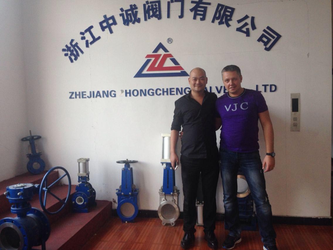 The  Russian customer visited our company and  inspect the orders  on October 18th 